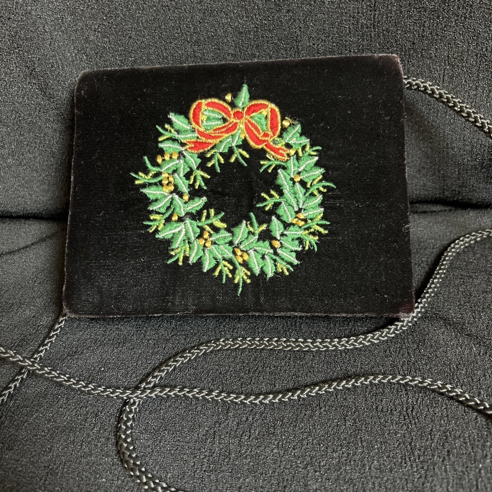 Black Velvet Christmas Wreath Evening Bag Purse Holiday